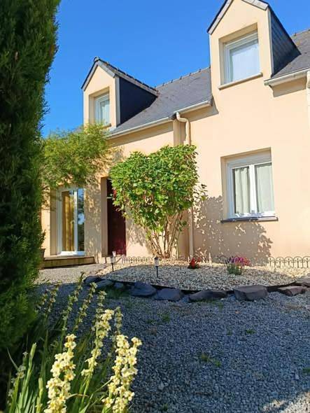 Location de vacances pour 6 personnes, avec Terrasse à Ménéac - 2