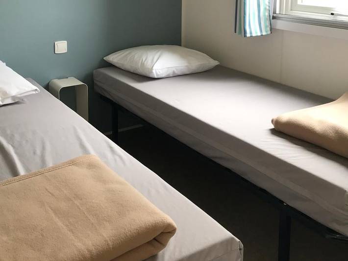 Camping Des Favards - Mobilhome 6 personnes - Confort 3 chambres in Violès, Vaucluse