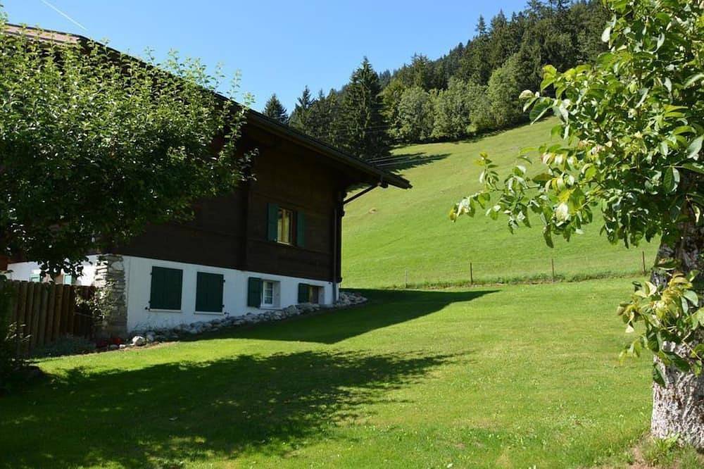 Ganze Wohnung, Rehweid (Eg) Appartement/Fewo, Dusche oder Bad, Wc 5-Bettwohnung in Saanenmöser, Saanen