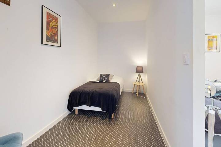 Gîte pour 25 personnes, avec jardin et balcon dans La Haye-Pesnel - 4