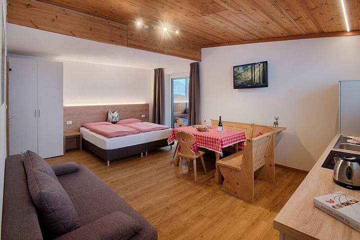 Appartamento per 4 persone, con giardino e balcone in San Lorenzo di Sebato e dintorni