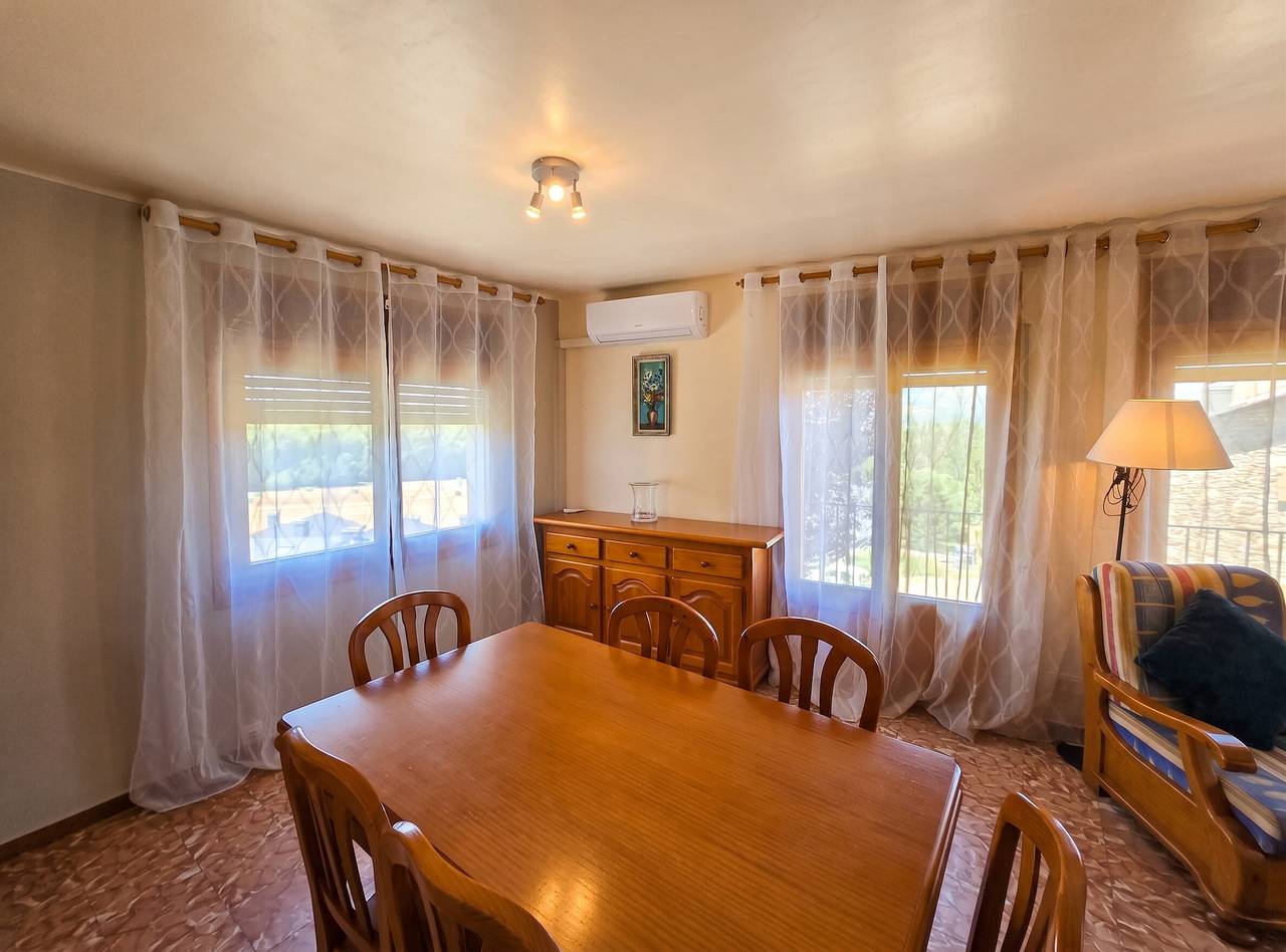 Apartamento entero, Apartamento moderno en Escadarcs, 60 m² con vista a la montaña in Fontanals de Cerdaña, Pirineo Catalan