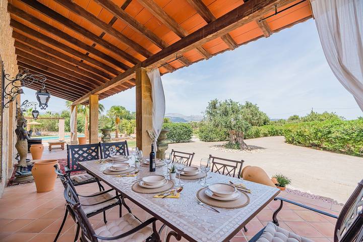 Villa 'Finca Aria - Wonderful' com vista para a montanha, piscina privada e Wi-Fi in Búger, Maiorca Centro