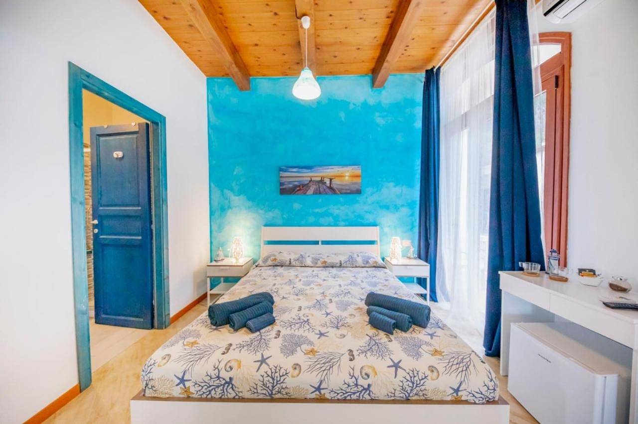 Quadruple Room with Sea View in Cefalù, Cefalù (Comune)