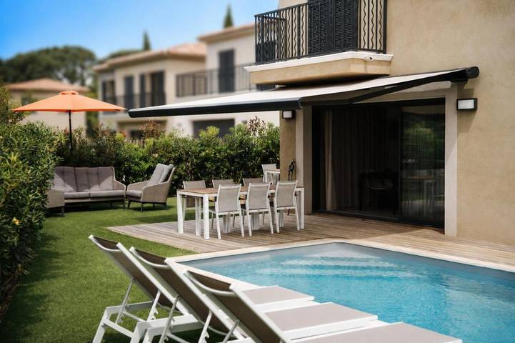 Villa pour 8 personnes, avec Balcon et Terrasse ainsi que Jardin et Piscine à Gassin - 4