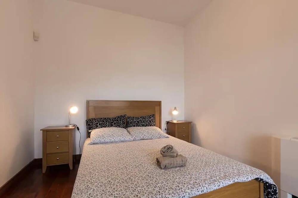 Ganze Wohnung, Dobrota, View, Pool, Luxury, Sea in Kotor, Boka Kotorska