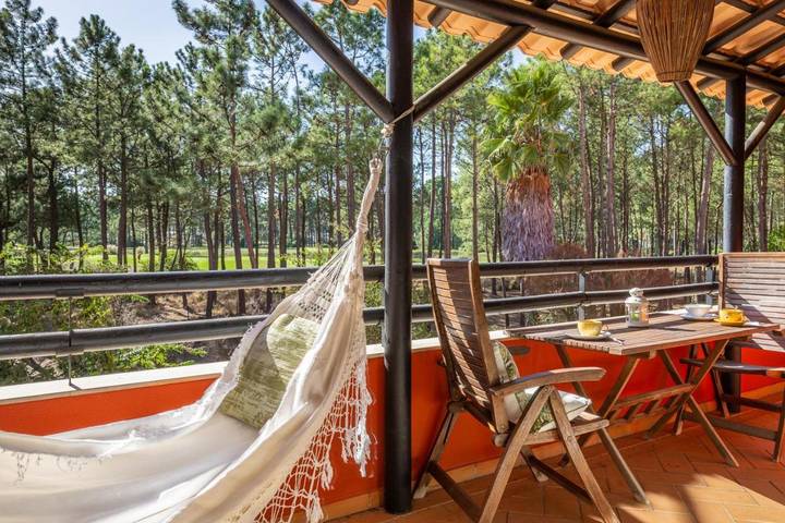 Apartamento de férias para 4 pessoas, com terraço em Aroeira
