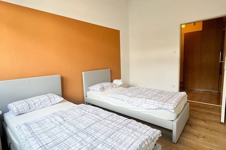 Entire apartment, Charming apartment in a central location in Karlsruhe, Rhine Plain