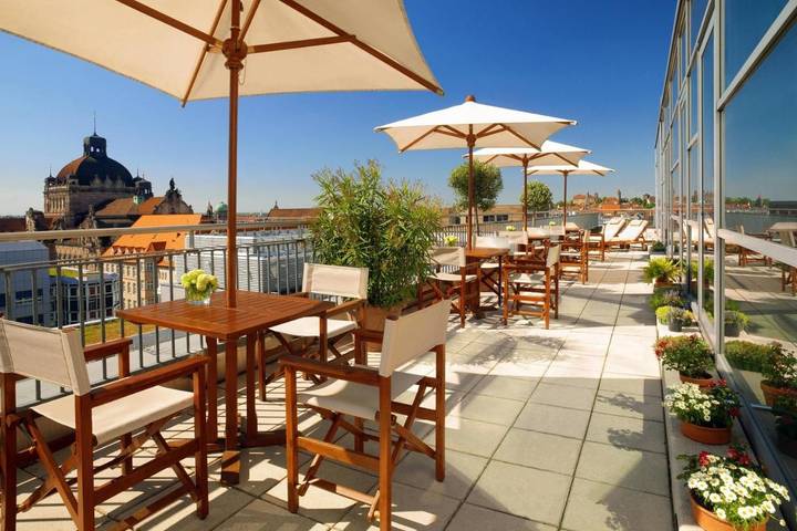 Hotel für 2 Personen, mit Whirlpool und Terrasse sowie Pool und Sauna in Nürnberg