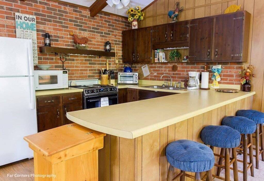 Tranquility Cabin | Rustic Mtn Retreat for 6 in Blue Ridge Parkway, Haywood County