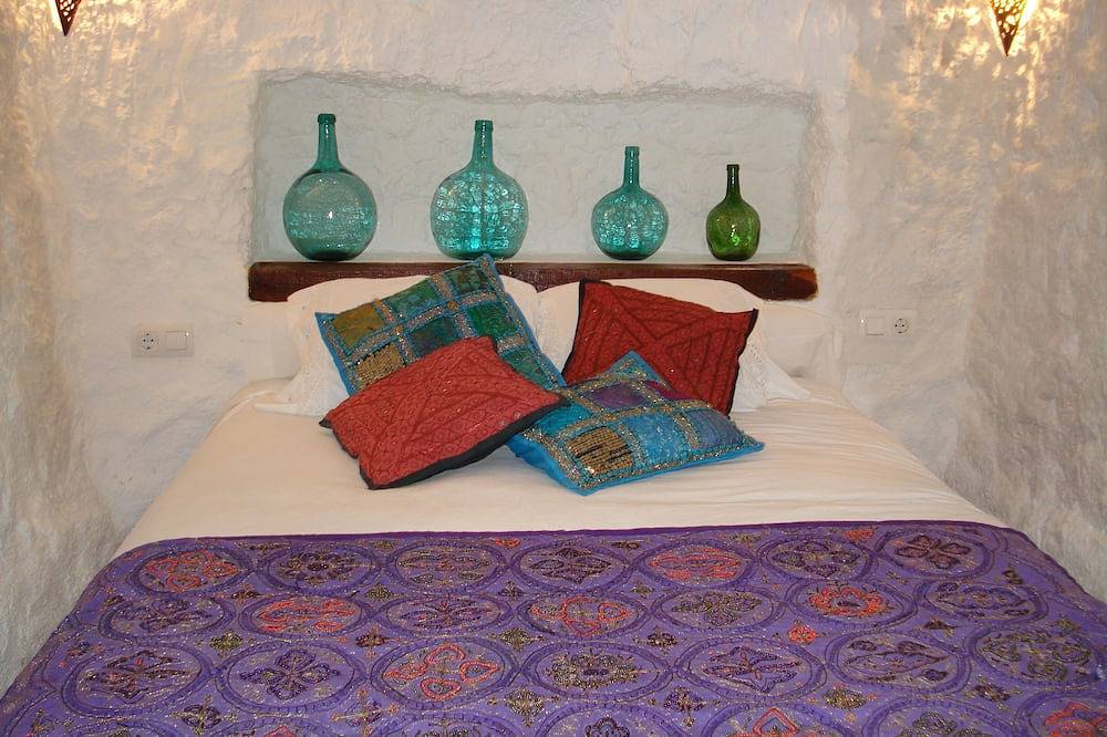 Casa Cueva, a place to dream in Barrio Nuevo de San Clemente, Huéscar