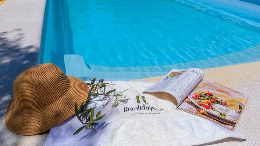 Casa rural para 12 personas, con piscina y balcón/terraza en Cañete la Real - 3