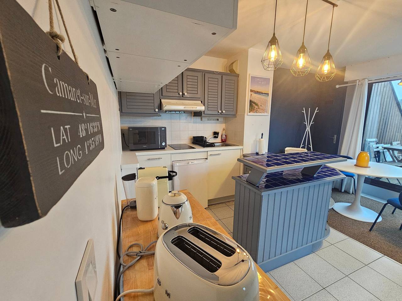 Ganze Wohnung, Gemütliche Wohnung mit Meerblick direkt am Corréjou-Strand in Camaret-sur-Mer, Châteaulin und Umgebung