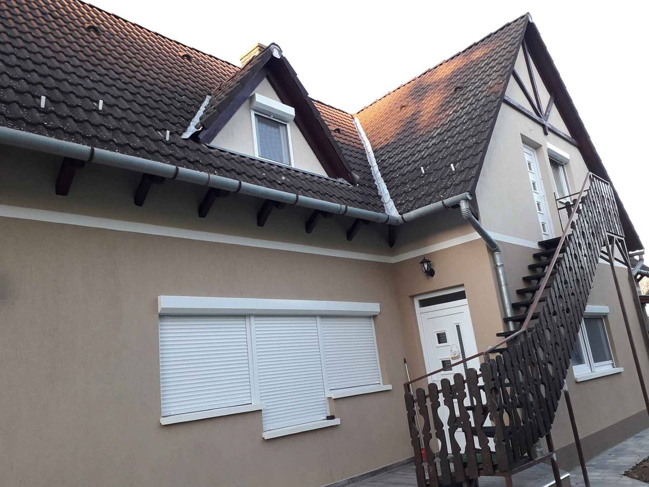 Ganze Ferienwohnung, Ferienwohnung mit Pool und Internet in Balatonszarszo, Plattensee Südufer
