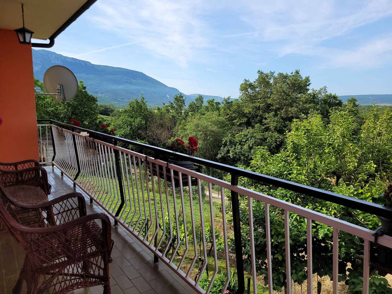 Ganze Ferienwohnung, Ferienwohnung mit Balkon und Montagepool  in Plomin, Ostküste Istrien