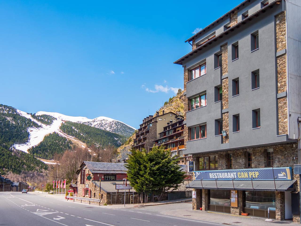 Apartamento entero, Nice 3 Bedroom Apartment for 6 people, Incles. C.Pep 2 in Incles, Soldeu