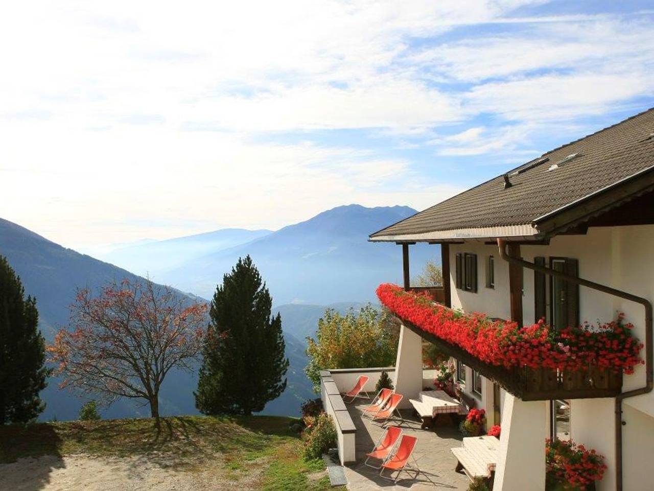 Ganze Ferienwohnung, Pension Rastnerhof - Doppelbettzimmer mit Balkon in Lüsen, Dolomiti Superski