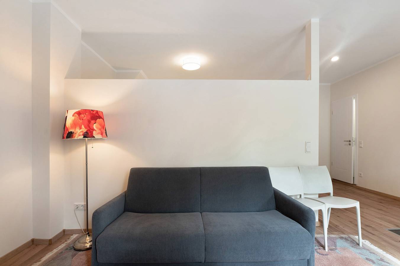 Entire apartment, Apartment 'Wohnung 5' with Wi-Fi and Air Conditioning in Gau-Odernheim, Rhinehesse region