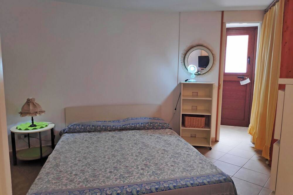 Marilena-Ferienhaus zwischen Meer und Natur in Sperlonga, Latina Provinz