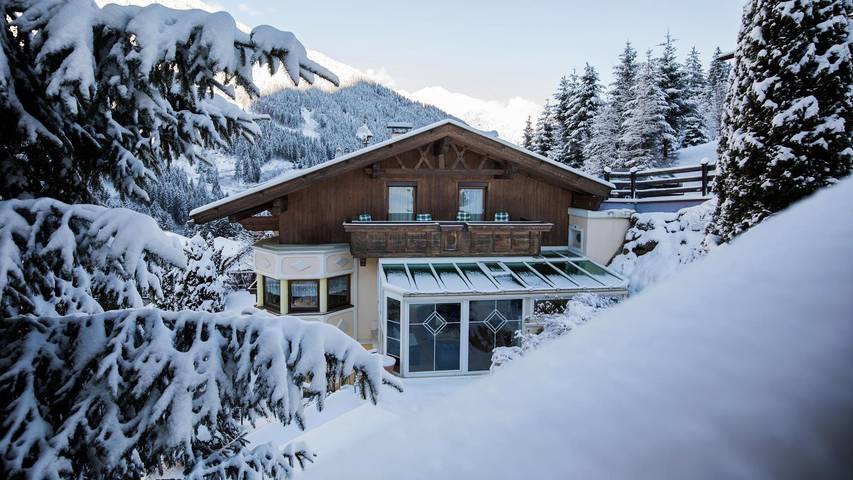 Ferienwohnung für 6 Personen, mit Balkon und Terrasse sowie Garten und Ausblick in Neustift im Stubaital - 2