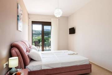 Villa for 10 People in Almyrida, Vamos, Photo 4