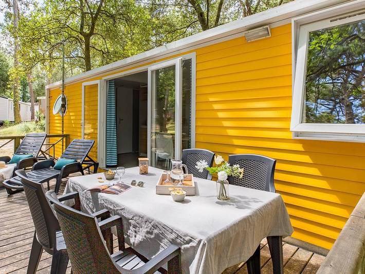 Camping pour 4 personnes à Saint-Palais-sur-Mer - 2