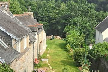 Gîte pour 4 personnes, avec jardin, animaux acceptés dans Office De Tourisme De Huelgoat