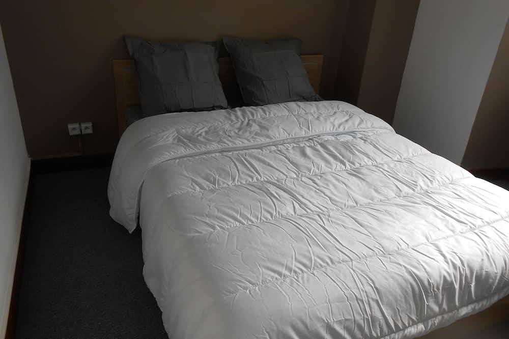 Entire apartment, 8-seater apartment 80 m2 in Laruns, Béarn