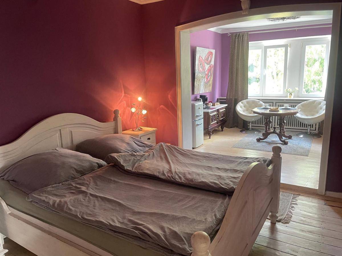 Gemütlicher Oase mit eigenen Bad in Zentrale, jedoch ruhige Lage in Mönchengladbach, Bas-Rhin