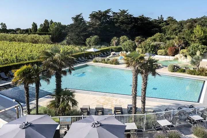 Bungalow für 4 Personen, mit Terrasse und Pool sowie Sauna und Whirlpool, mit Haustier auf der Ile de Re - 2