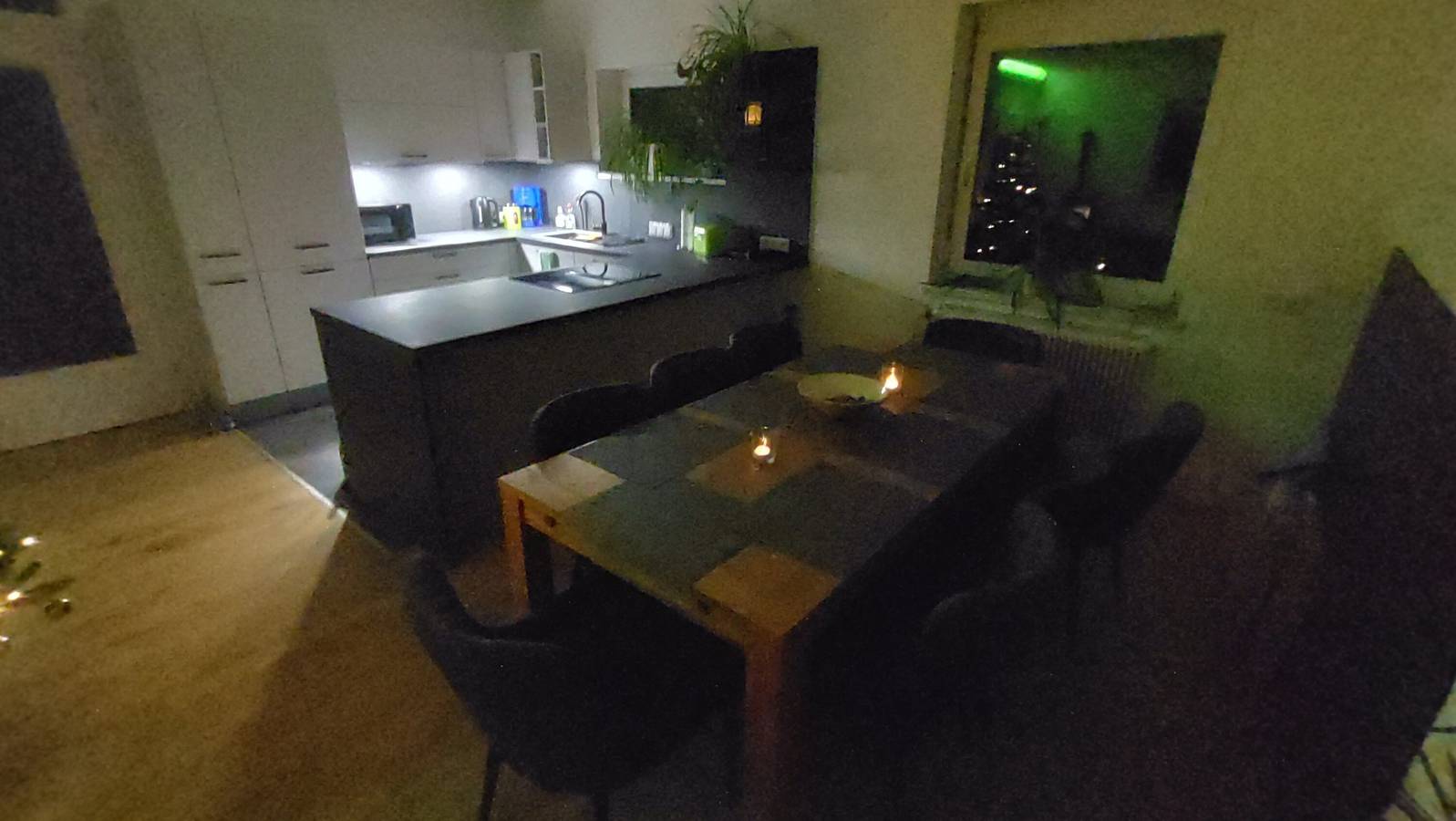 Holiday Home 'Ferienhaus Kesper' with Mountain View, Private Terrace and Wi-Fi in Schottwien, Wiener Alpen