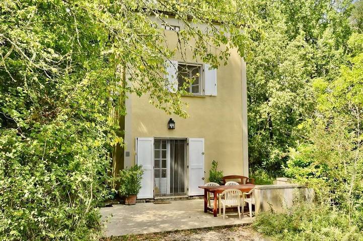 Location de vacances pour 2 personnes, avec jardin et terrasse, animaux acceptés à Veyrines-de-Domme - 3