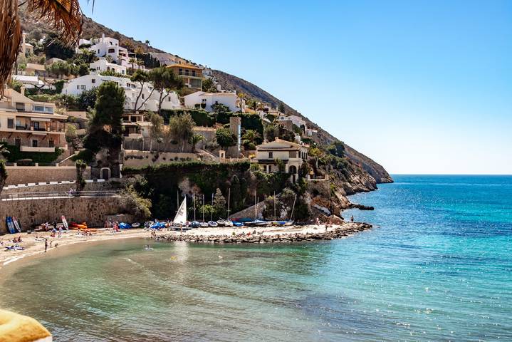 Chalet para 8 personas, con terraza, Se admiten mascotas en Provincia de Alicante - 2