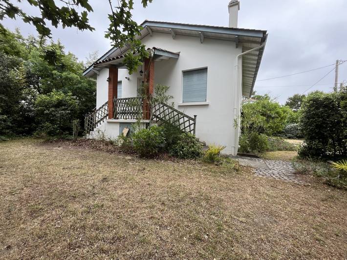 Location de vacances pour 6 personnes, avec jardin, animaux acceptés dans Petite Plage Saint Trojan Les Bains - 2