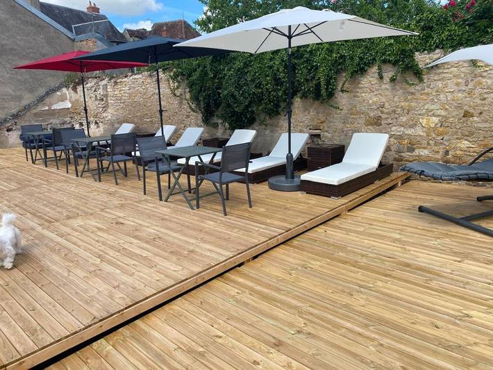 Hôtel pour 2 personnes, avec piscine ainsi que vue et jardin, animaux acceptés à Saint-Pierre-le-Moûtier - 3