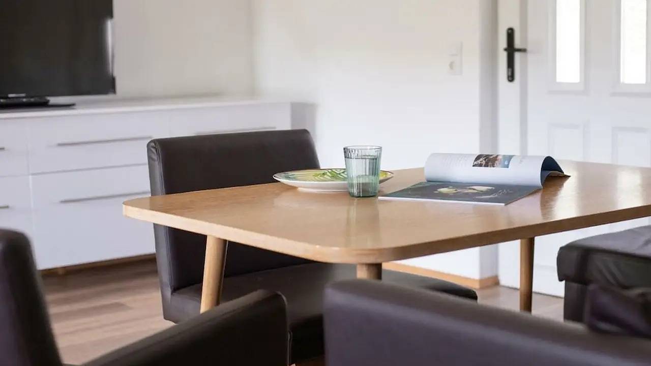 Gemütliche 65 m² große Wohnung mit Terrasse, Küche und Seeblick in der Nähe des Wörthersees in Schiefling am See, Klagenfurt-Land