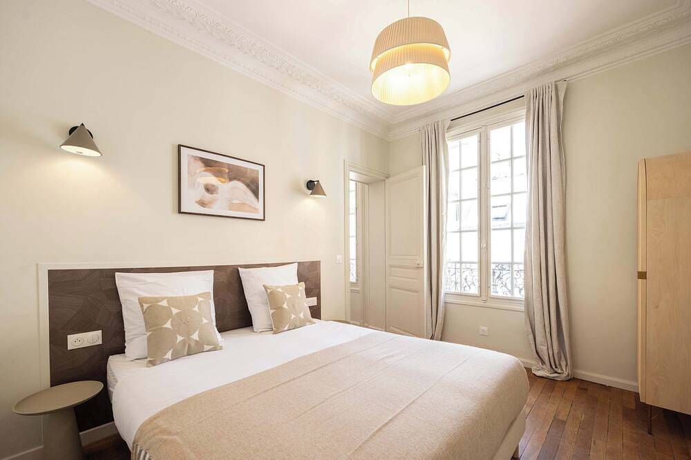 Entire apartment, Simonnot 11 in Le Pré-Saint-Gervais, Seine-Saint-Denis