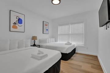 Vacation House for 14 Guests in Atlanta, Georgia, Picture 3