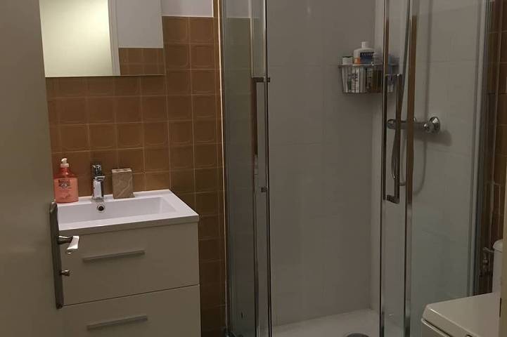 Gîte pour 4 personnes, avec balcon dans La Défense - 4