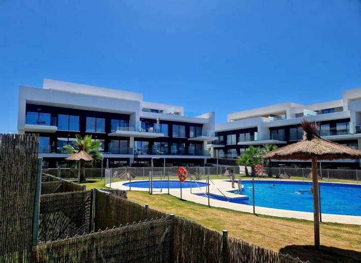 Gîte pour 7 personnes, avec piscine et jardin ainsi que terrasse et vue à Zahara de los Atunes - 3