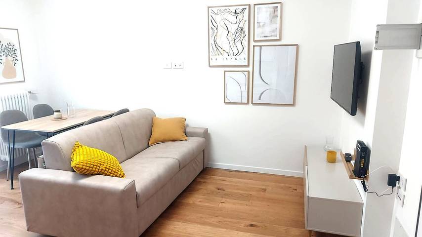 Ferienwohnung für 4 Personen, mit Balkon in Bologna