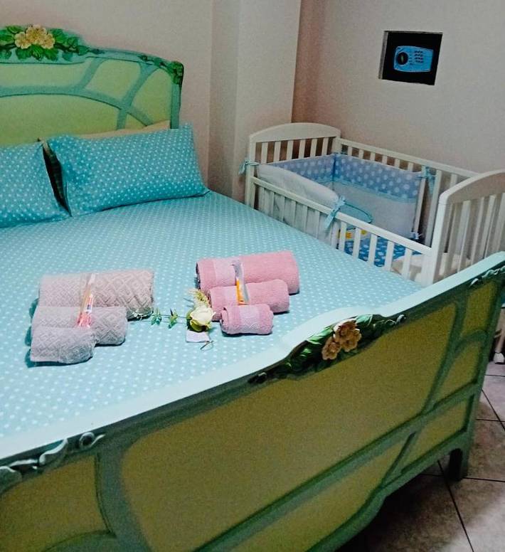 Gîte pour 6 personnes, avec vue ainsi que jardin et vue sur le lac, animaux acceptés à Penne - 4