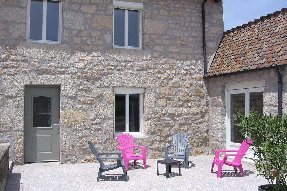 Casa ideal para sus vacaciones para cinco personas. in Peyre-en-Aubrac, Región de Mende