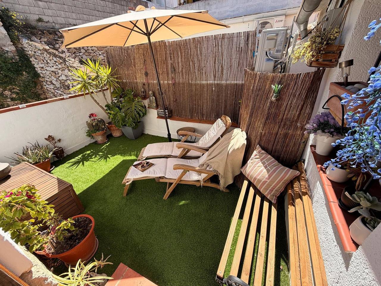 Appartamento intero, Casa Trinidad – terrazza privata e parcheggio nel centro storico di Dénia in Denia Centro Storico, Dénia