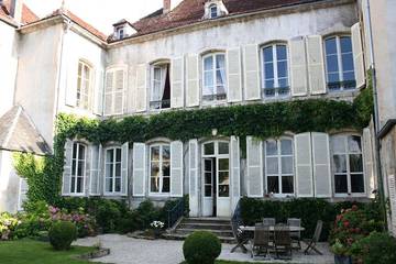 Cottage pour 2 personnes, avec jardin et vue à Châtillon-sur-Seine