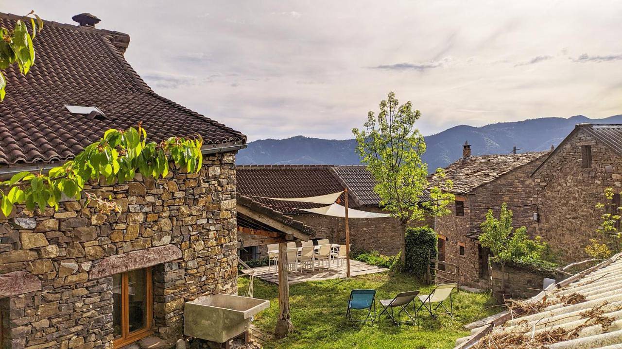 Family Room with Mountain View in Fanlo, Pirineo Aragonés