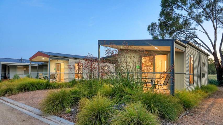 Bungalow für 2 Personen, mit Pool und Garten sowie Ausblick, mit Haustier in Victoria