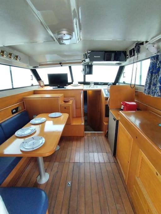 Bateau pour 2 personnes, avec vue et terrasse à Monaco - 4