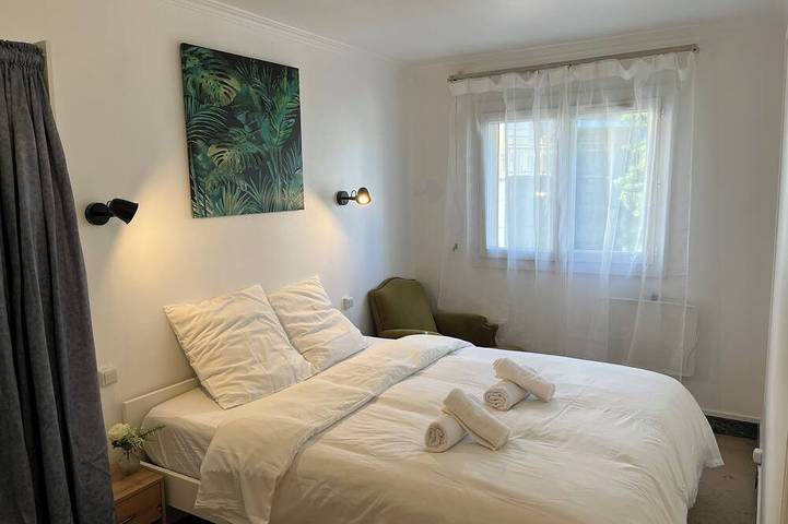 Appartement entier, Cozy Family Cocoon in Paris: Comfort & Parking in Villejuif, Val-de-Marne