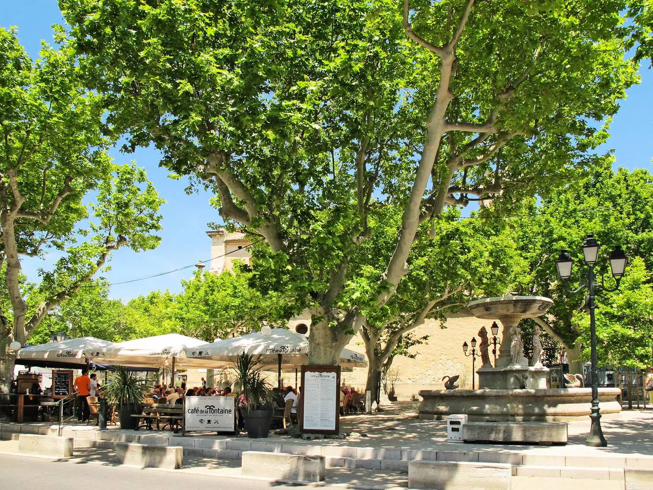 Apartamento entero, 3 Pièces 6 Personnes in Paradou, Region de Arles